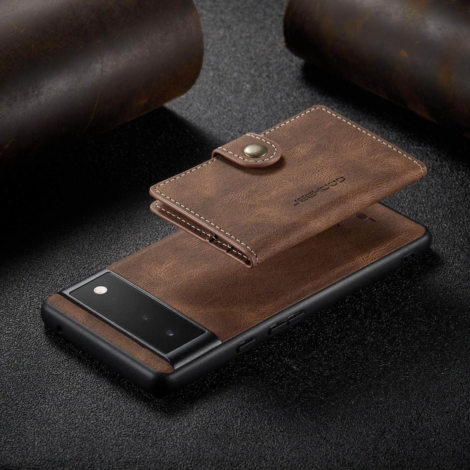 Retro 2 in 1 Detachable Pixel 8 Pro Case