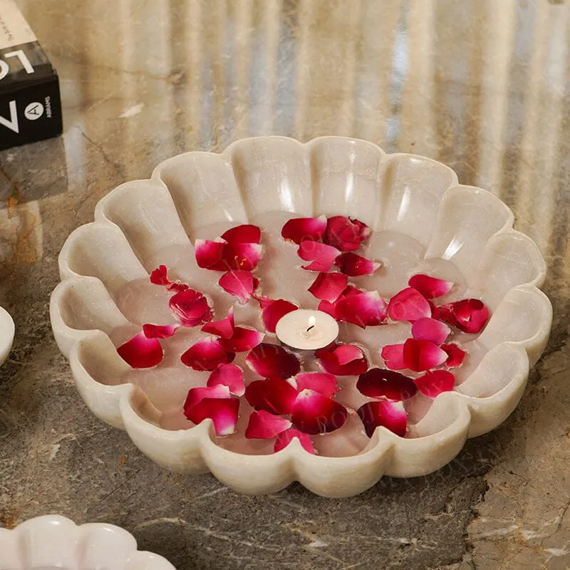 Round Flower Urli