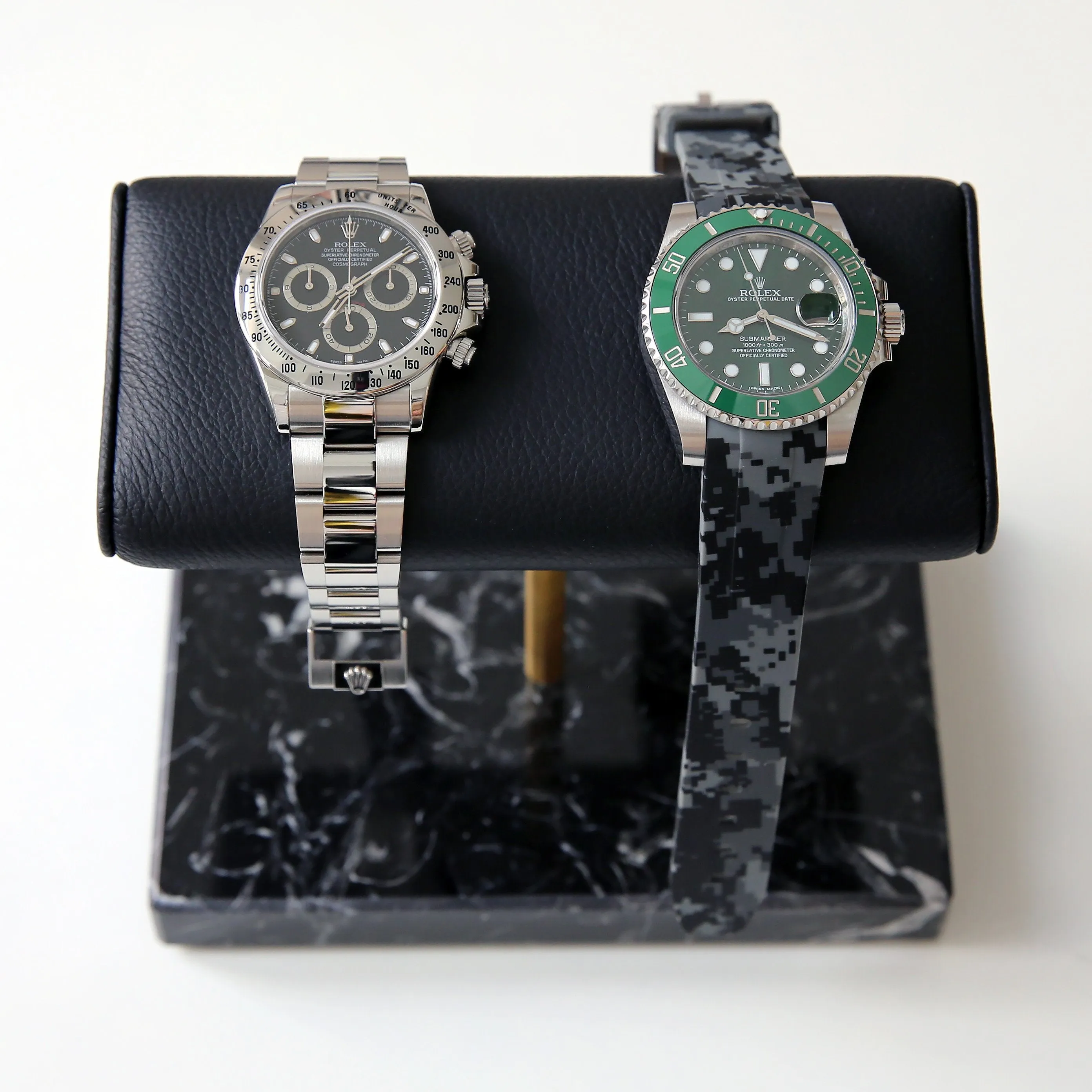 The Watch Stand Duo Black & Gold D