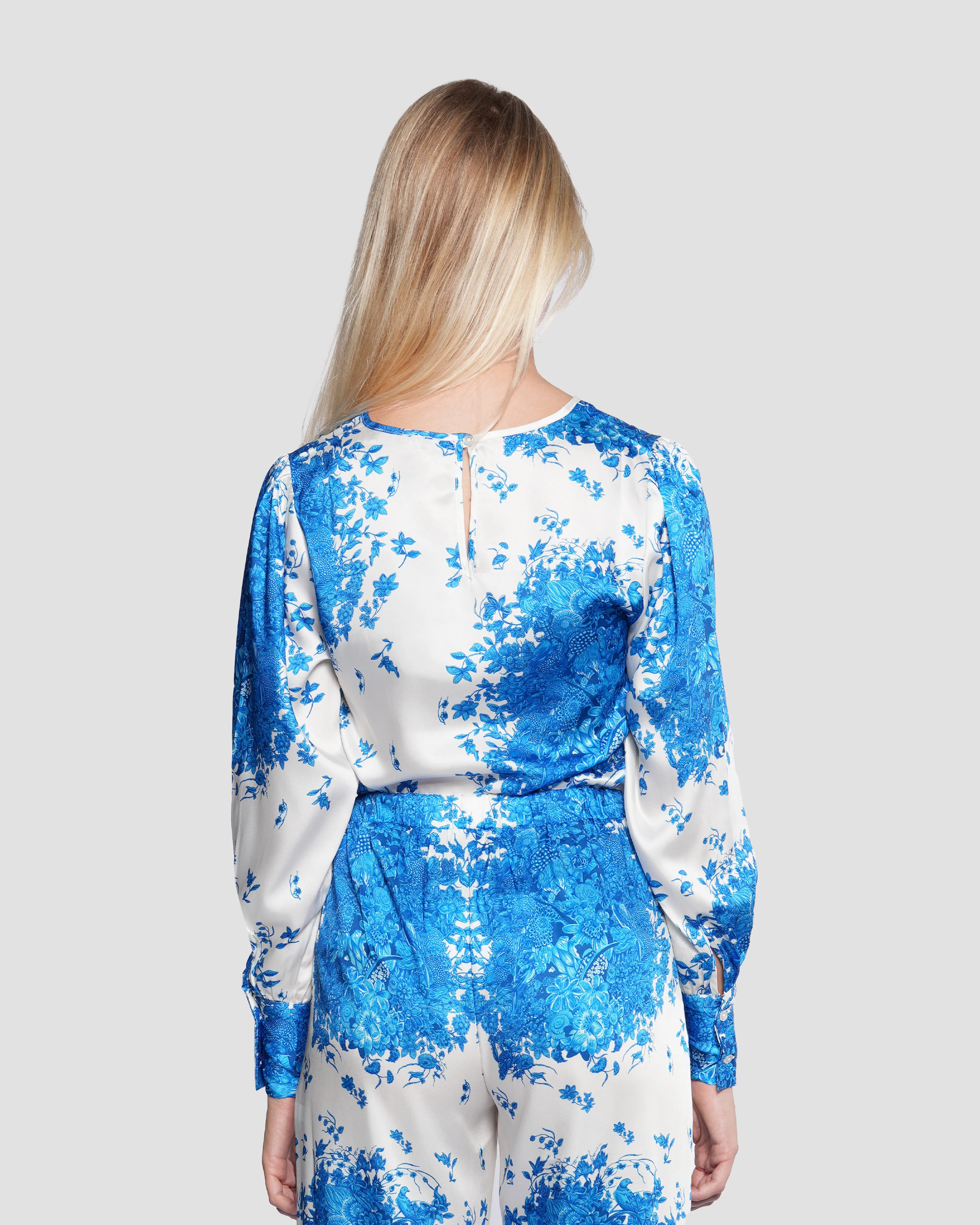 Vintage Floral Print Long-Sleeve Top
