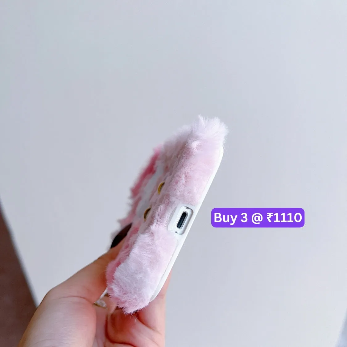 Warm Fluffy Furry Cat Embroided Camera Protection Phone Case - iPhone 15 Plus